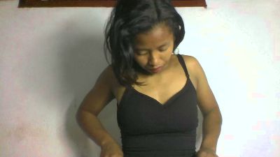 Carinajolie live cam on Cam4