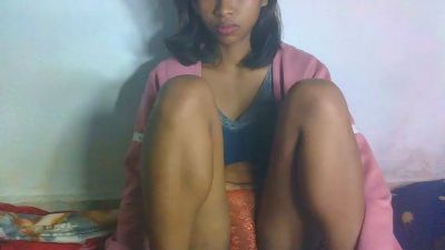 Carinajolie live cam on Cam4