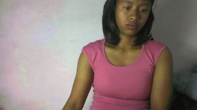 Carinajolie live cam on Cam4
