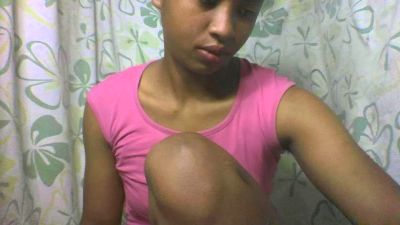 Carinajolie live cam on Cam4