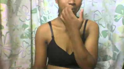 Carinajolie live cam on Cam4