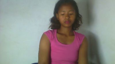 Carinajolie live cam on Cam4