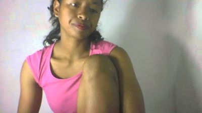 Carinajolie live cam on Cam4