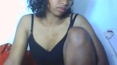 Carinajolie live cam on Cam4