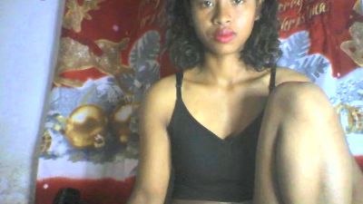 Carinajolie live cam on Cam4