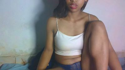 Carinajolie live cam on Cam4