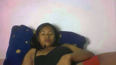Carinajolie live cam on Cam4