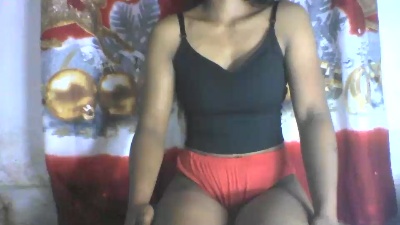 Carinajolie live cam on Cam4