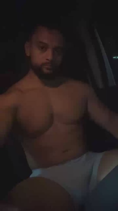 Carioca67 live cam on Cam4