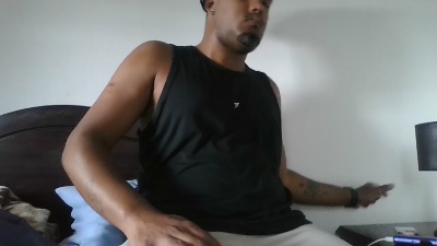 CariocaBrasil26 live cam on Cam4
