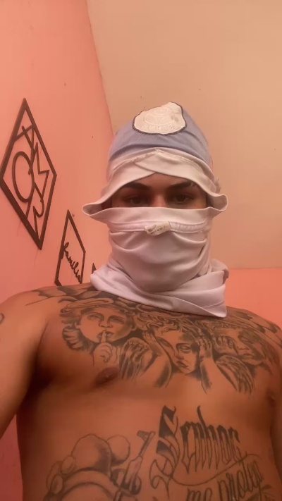 Cariocadot22 live cam on Cam4