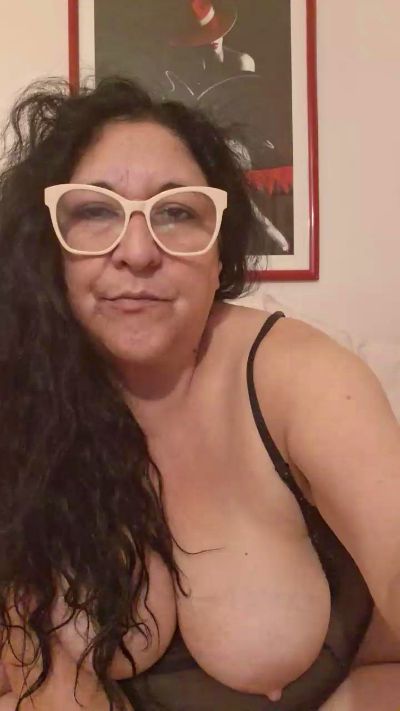Caritovivi live cam on Cam4
