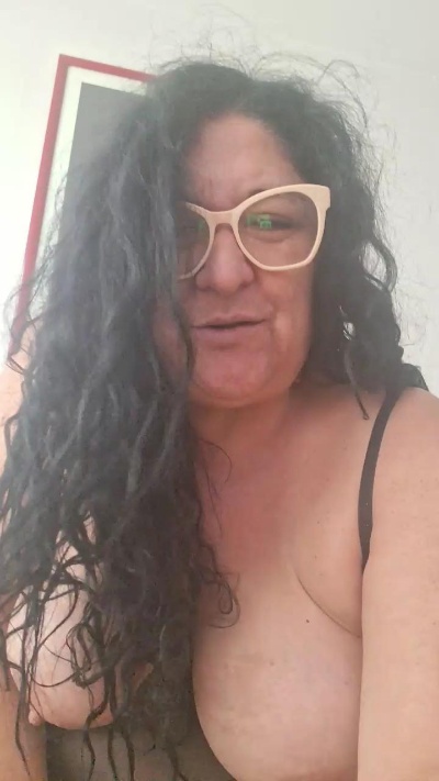 Caritovivi live cam on Cam4