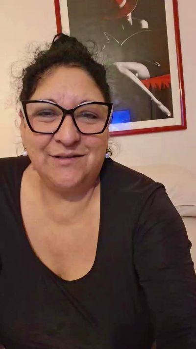 Caritovivi live cam on Cam4