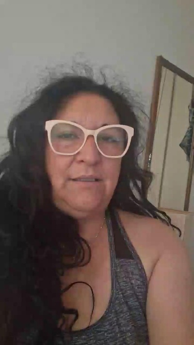 Caritovivi live cam on Cam4