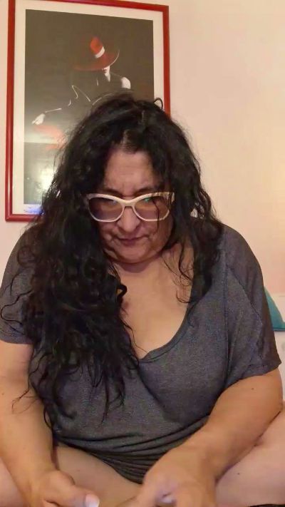 Caritovivi live cam on Cam4