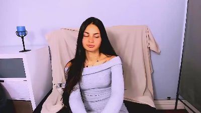 CarlaAmoreX live cam on Cam4