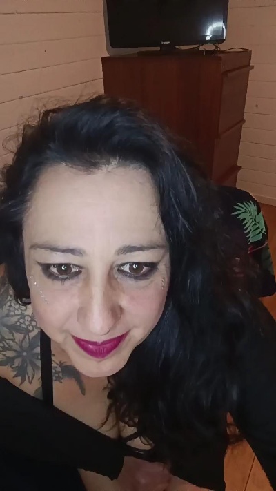 Carlamilf78 live cam on Cam4