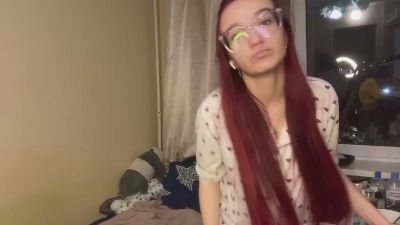 CarleyFeister live cam on Cam4