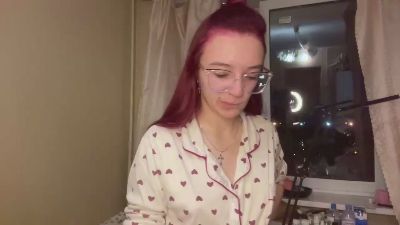 CarleyFeister live cam on Cam4