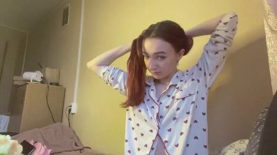 CarleyFeister live cam on Cam4