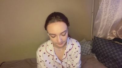 CarleyFeister live cam on Cam4