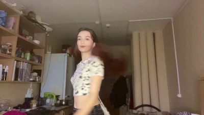 CarleyFeister live cam on Cam4