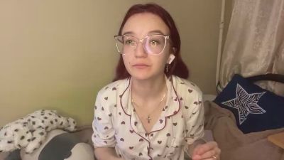 CarleyFeister live cam on Cam4