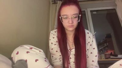 CarleyFeister live cam on Cam4