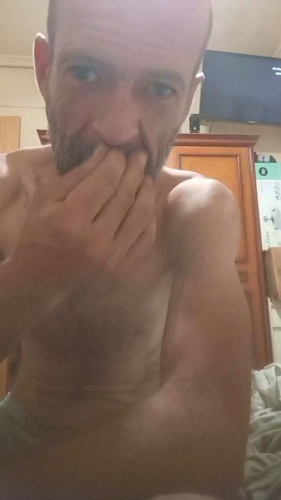 Carlito0021 live cam on Cam4