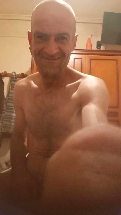 Carlito0021 live cam on Cam4