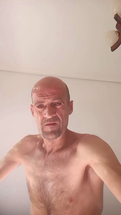 Carlito0021 live cam on Cam4
