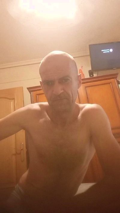 Carlito0021 live cam on Cam4