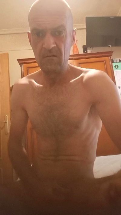 Carlito0021 live cam on Cam4