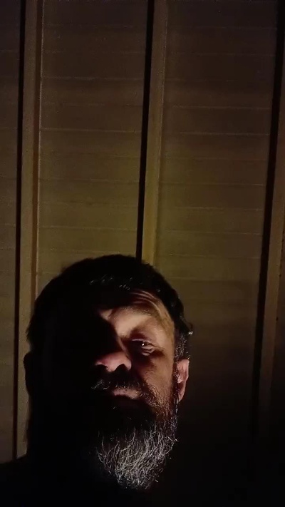 Carlitos12 live cam on Cam4