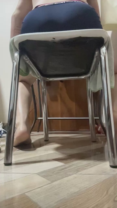 Carllos2026 live cam on Cam4