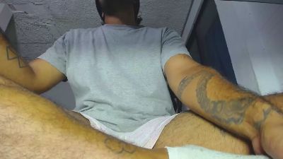 Carlo_yates live cam on Cam4