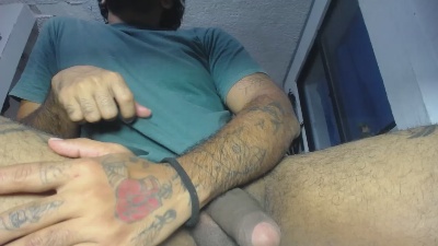 Carlo_yates live cam on Cam4