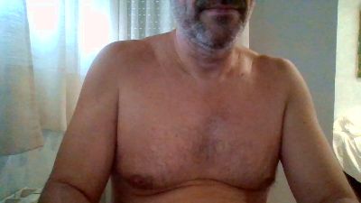 CarlosMd1 live cam on Cam4