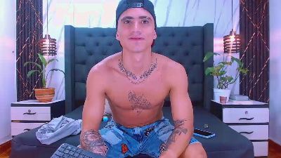 CarlosSpecter_ live cam on Cam4