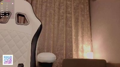 CarlosTien live cam on Cam4