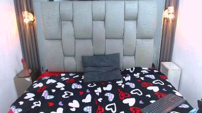 Carlos_Ruiz live cam on Cam4