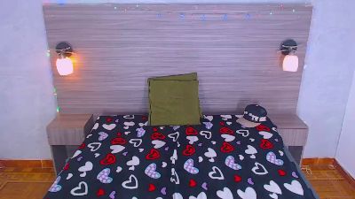 Carlos_Ruiz live cam on Cam4