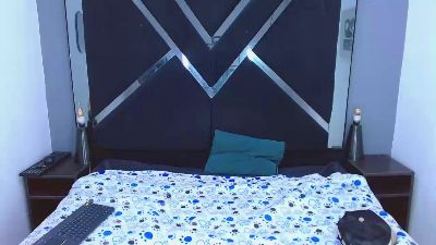 Carlos_Ruiz live cam on Cam4