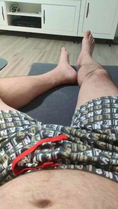 Carlos_spain live cam on Cam4