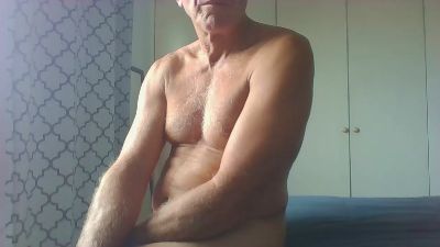 Carlosalto52 live cam on Cam4