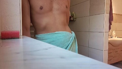Carlosforte90 live cam on Cam4
