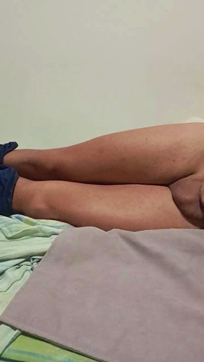 Carlosforte90 live cam on Cam4