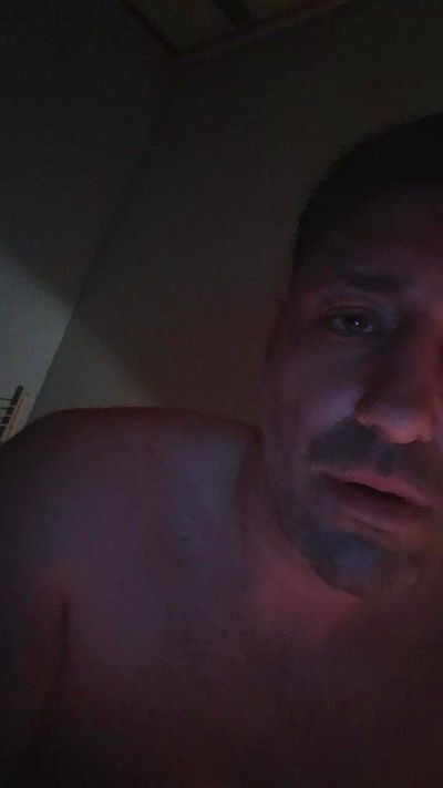 Carlosj live cam on Cam4