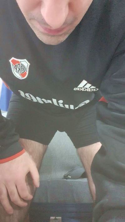 Carlosj live cam on Cam4